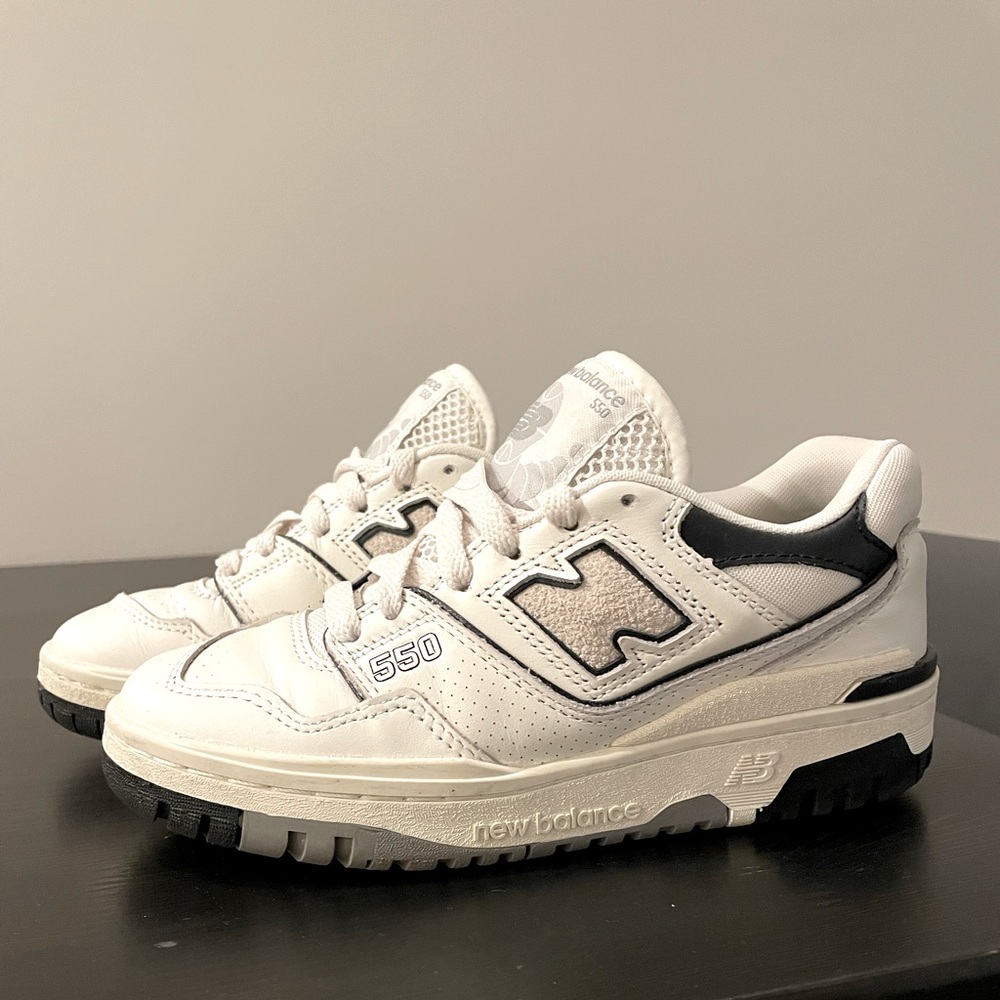 New Balance 550
